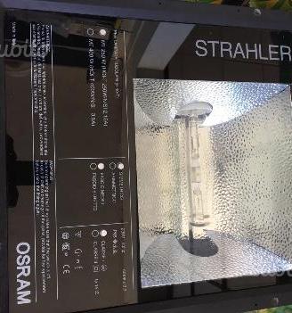 Faro ioduri metallici OSRAM STRAHLER lampione