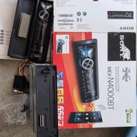 Autoradio Sony con lettore CD, USB e bluetooth