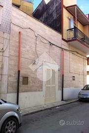 CASA DI CORTE A CERIGNOLA