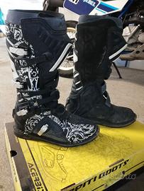 Stivali Alpinestars taglia 43