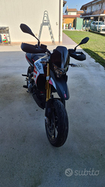 Aprilia Dorsoduro 900