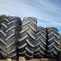  4 CERCHI ZAVORRATI  CO GOMME