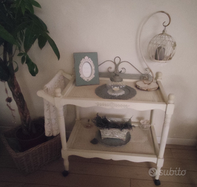 Carrello porta vivande