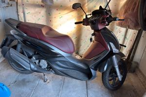 Beverly 350