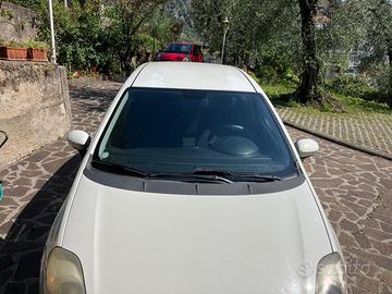 Fiat Punto 1.2 Benzina 69 CV – 2011 – 248.000 km