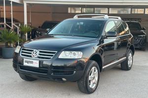 Volkswagen Touareg 2.5 R5 TDI AUTOCARRO