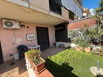 APPARTAMENTO 70 mq CON POSTO AUTO ACICASTELLO