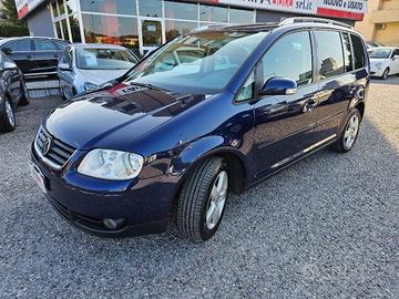 VOLKSWAGEN Touran 2.0 16v 140cv TDI Highline -7