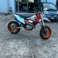 KTM 500 EXC-F six days Motard