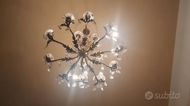 Elegante Lampadario usato in cristallo