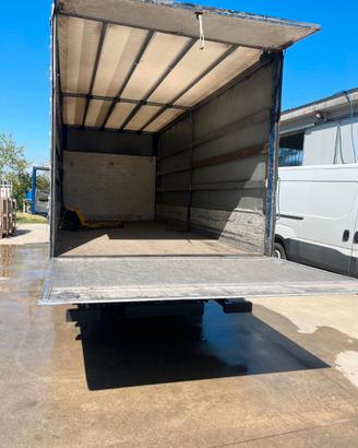 IVECO EUROCARGO 75
