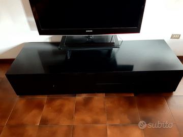 Mobile salotto laccato nero