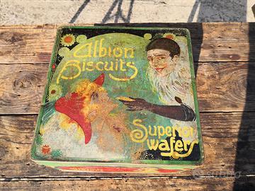 Scatola latta Wafers Ferrarini Casale Monferrato