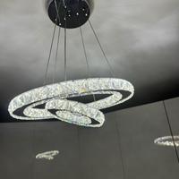 Lampadario ad anelli elegante