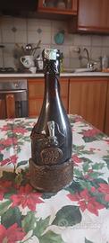 Bottiglia vino vintage