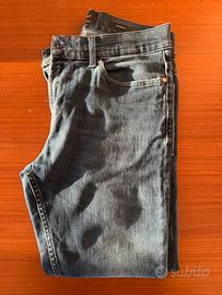 Set jeans replay, 7 for all mankind e siviglia