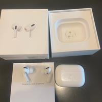 AirPods Pro 1ª gen con custodia e accessori