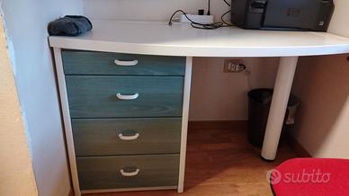 Armadio camera più scrivania
