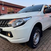 MITSUBISHI L200 2.4 DI-D/154CV CLUB CAB INVITE