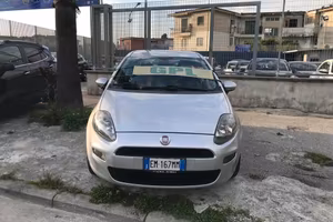 Fiat Punto 1.4 8V 77 CV 57 KW 5 porte Easypower Lo