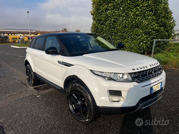 Land Rover Range Evoque 2.2 TD4 5p. Pure Tech Pack