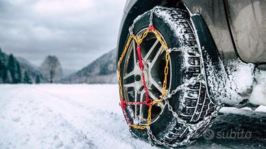 CATENE DA NEVE AUTO / FURGONI / 4X4 e d'epoca - Accessori Auto In vendita a  Ancona