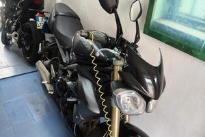 Moto Triumph Street Triple 675  2013 