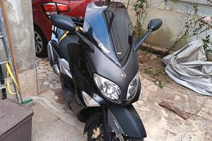 Yamaha tmax 500