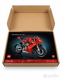 LEGO Ducati Panigale V4S nuova