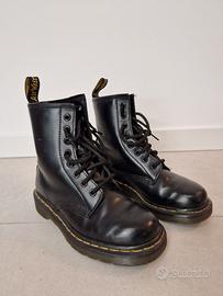 Scarpe Dottor Martens