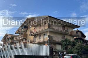 Appartamento con garage a Piedimonte Etneo