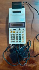 calcolatrice con nastro 