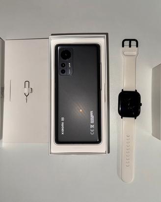 XIAOMI 12 8gb RAM 256gb Nero + WATCH AMAZFIT