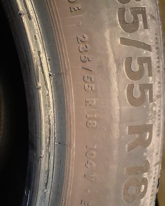 Gomme 235/55 R18 104V