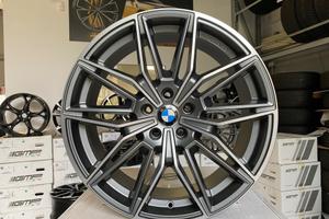 Cerchi NUOVI Bmw raggio 19 cod.2983