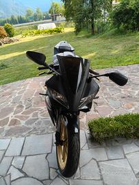 Yamaha 125 r