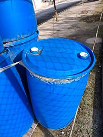 Fusti in plastica 200 litri