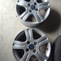 3 cerchi lega Ford Fiesta R15