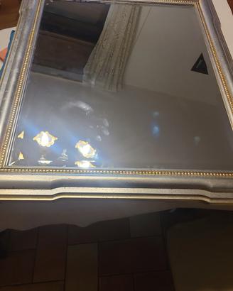 specchio con lampada 