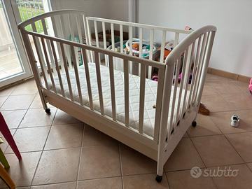 Lettino con sbarre