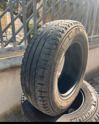 Michelin agilis camping
