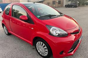 TOYOTA Aygo 80,389km 1.0 12V VVT-i 3pOrange Conn