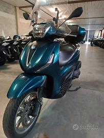 Piaggio Beverly 400 S