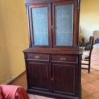 Mobile con vetrina