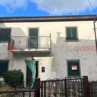 Casa Indipendente Piazza al Serchio