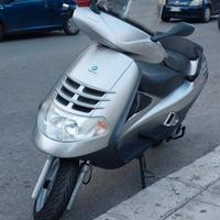 piaggio hexagon 180 4t