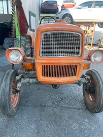 Trattore Fiat 215