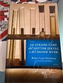 Libro “ Lo strano caso del Dottor Jekyll e del sig