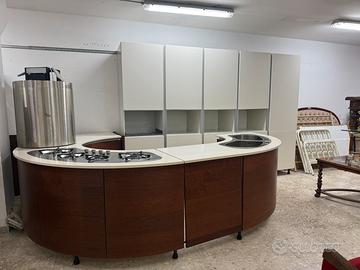 Cucina con isola NUOVA