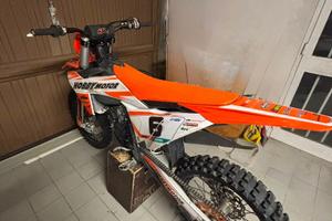 ktm 125